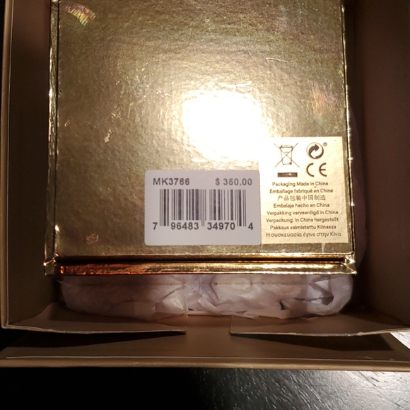 Watch - Picture 5 of 9